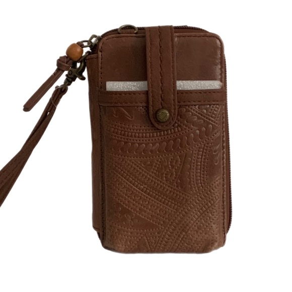 The Sak Bags Nwt The Sak Iris North South Crossbody 3in Wallet